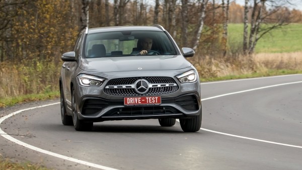 Ранжируем кроссоверы Mercedes-Benz GLA и GLB 250 4matic