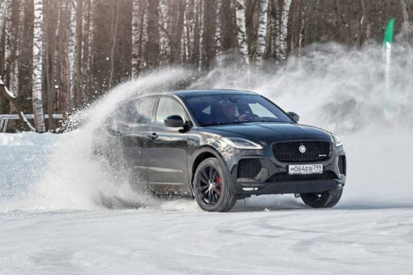 Тест-драйв Jaguar E-Pace: Кот у ворот
