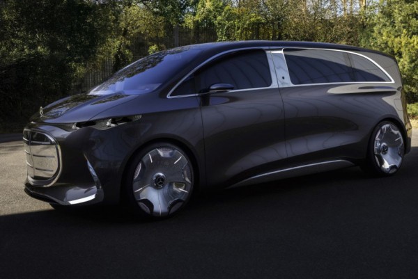 Mercedes‑Benz Vision V стал прообразом будущего V-класса Mercedes‑Benz Vision V стал прообразом будущего V-класса