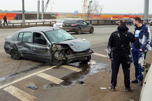Для каких автовладельцев ОСАГО с апреля подорожает в четыре раза 