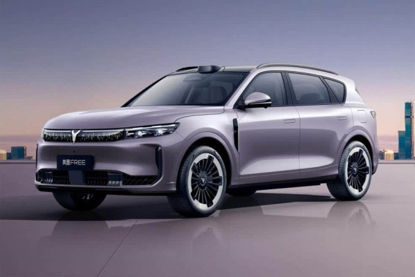 Планы марки Voyah: обновленный Free и большой трехрядный кроссовер