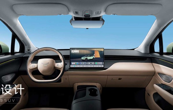 Компания Hongqi представила среднеразмерный электрический кроссовер Tiangong 06