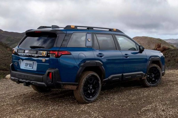 Subaru Outback в новом кузове превратился в полноценный кроссовер Subaru Outback в новом кузове превратился в полноценный кроссовер