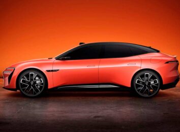 В Китае представлен новый седан Avatr 06: «младший брат» модели Avatr 12