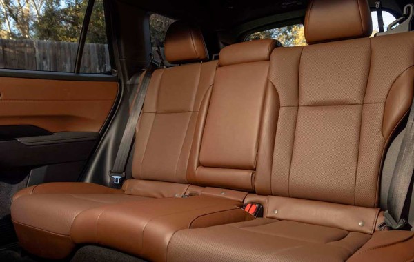 Subaru Outback в новом кузове превратился в полноценный кроссовер Subaru Outback в новом кузове превратился в полноценный кроссовер