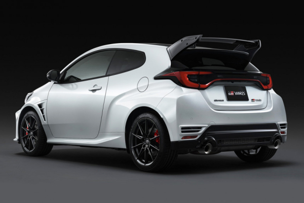 Дайджест дня: доработанный GR Yaris, Cyber-кроссовер и другие события индустрии