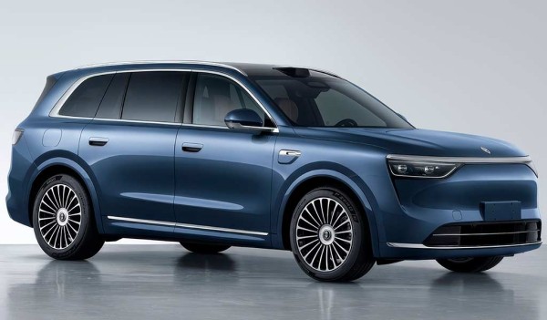 Новый Aito M8 под брендом SERES появится в России до конца 2025 года Новый Aito M8 под брендом SERES появится в России до конца 2025 года