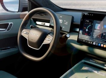 Китайцы из SAIC представили электрический седан Roewe D6