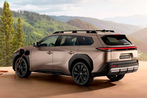 Электрический кроссовер Toyota bZ4X получил удлиненную версию Touring