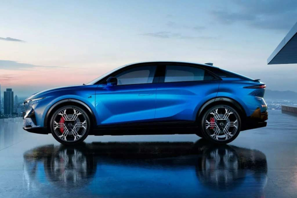 Представлен купеобразный электрический кроссовер Alpine A390 Представлен купеобразный электрический кроссовер Alpine A390