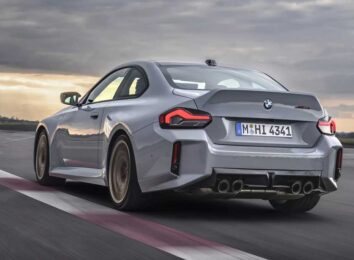 BMW M2 CS: экстремальная версия модели с 530-сильным движком BMW M2 CS: экстремальная версия модели с 530-сильным движком