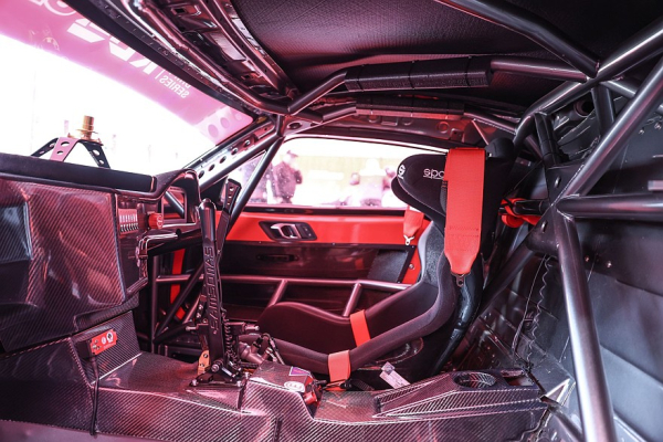 Много карбона, мало веса и рулевая рейка от BMW: тюнинг Toyota Supra A90 для RDS GP Много карбона, мало веса и рулевая рейка от BMW: тюнинг Toyota Supra A90 для RDS GP