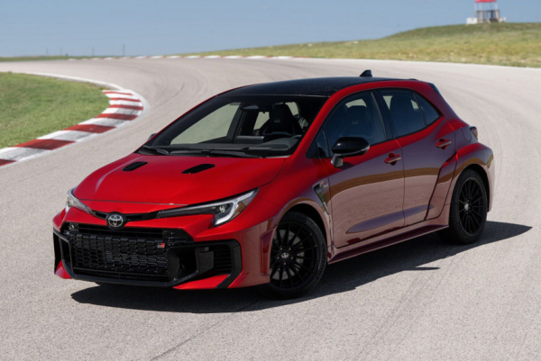 Дайджест дня: GR Corolla из Англии, фургон Sollers SF5 и другие события индустрии