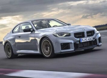 BMW M2 CS: экстремальная версия модели с 530-сильным движком BMW M2 CS: экстремальная версия модели с 530-сильным движком