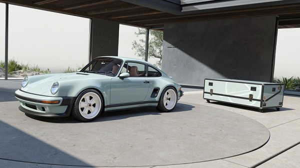 Очередной крутой Porsche 911 от Singer: широкий кузов, четыре фары и атмосферные 426 л.с. Очередной крутой Porsche 911 от Singer: широкий кузов, четыре фары и атмосферные 426 л.с.