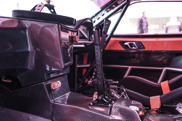 Много карбона, мало веса и рулевая рейка от BMW: тюнинг Toyota Supra A90 для RDS GP Много карбона, мало веса и рулевая рейка от BMW: тюнинг Toyota Supra A90 для RDS GP