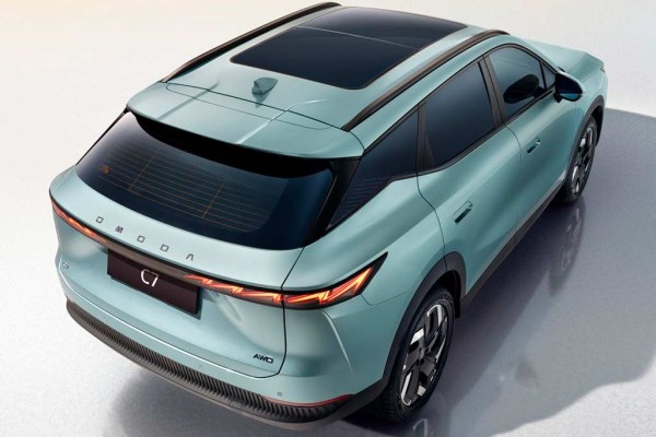 Новый кроссовер Omoda C7 2025: подробности о машине для российского рынка