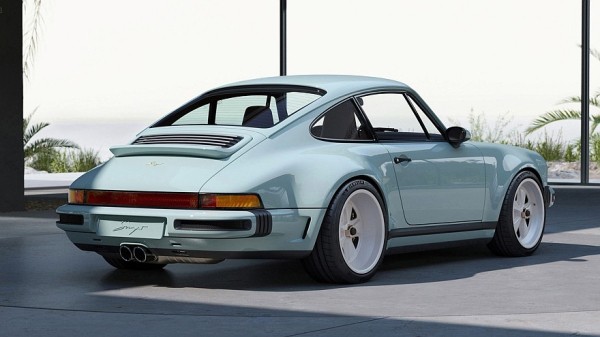 Очередной крутой Porsche 911 от Singer: широкий кузов, четыре фары и атмосферные 426 л.с. Очередной крутой Porsche 911 от Singer: широкий кузов, четыре фары и атмосферные 426 л.с.