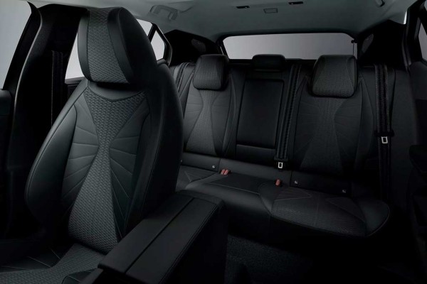 Обновленный Citroen DS4 получил иное название и обзавелся чисто электрической версией