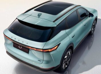 Новый кроссовер Omoda C7 2025: подробности о машине для российского рынка
