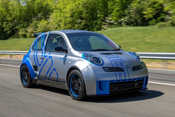 Уникальный хот-хэтч Nissan Micra 350SR с V6 вернулся к жизни в виде заводского рестомода