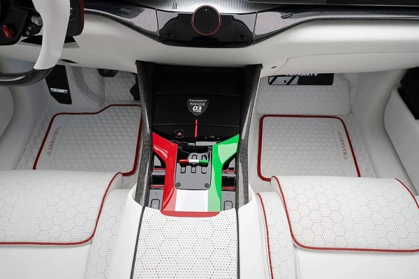 Mansory Pugnator Tricolore: самая безжалостная тюнинг-версия Ferrari Purosangue