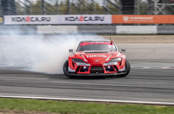 Много карбона, мало веса и рулевая рейка от BMW: тюнинг Toyota Supra A90 для RDS GP Много карбона, мало веса и рулевая рейка от BMW: тюнинг Toyota Supra A90 для RDS GP