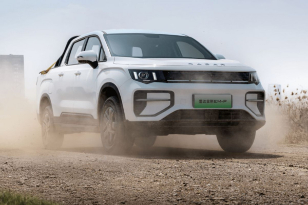 Пикапы Radar компании Geely: теперь с ДВС Пикапы Radar компании Geely: теперь с ДВС