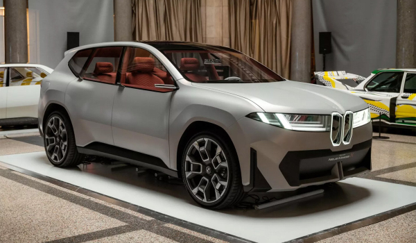 Дайджест дня: самый мощный BMW i4, Li Auto в России и другие события индустрии Дайджест дня: самый мощный BMW i4, Li Auto в России и другие события индустрии