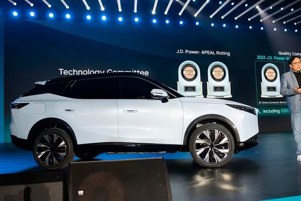 Новый кроссовер Omoda C7 2025: подробности о машине для российского рынка