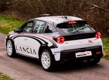 Хэтчбек Lancia Ypsilon получил «горячую» версию HF и две гоночные модификации