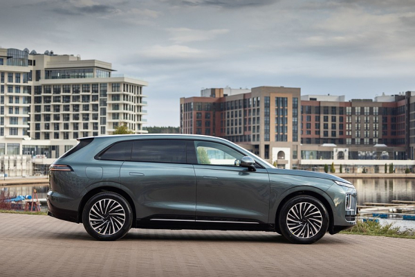 Покупаем Exlantix ET: что это за автомобиль и чем он интересен