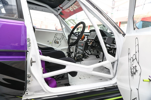 Тормоза от Nissan и никакого стока: тюнинг Toyota Cresta GX71 для RDS GP Тормоза от Nissan и никакого стока: тюнинг Toyota Cresta GX71 для RDS GP