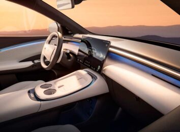 Представлен электрический кроссовер Xpeng G7: «младший брат» модели G9 Представлен электрический кроссовер Xpeng G7: «младший брат» модели G9