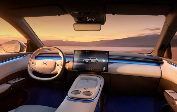 Представлен электрический кроссовер Xpeng G7: «младший брат» модели G9 Представлен электрический кроссовер Xpeng G7: «младший брат» модели G9