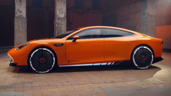 Концепт AMG GT XX показал возможности новой платформы