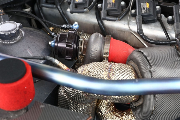 Четыре топливных насоса для 1646 лошадиных сил: тюнинг Dodge Viper SRT для RDS GP Четыре топливных насоса для 1646 лошадиных сил: тюнинг Dodge Viper SRT для RDS GP