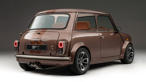 Бывший шеф-дизайнер Jaguar сделал крутой рестомод на базе классического Mini Бывший шеф-дизайнер Jaguar сделал крутой рестомод на базе классического Mini