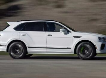 Топовый Bentley Bentayga Speed вернулся в строй: на этот раз с мотором V8