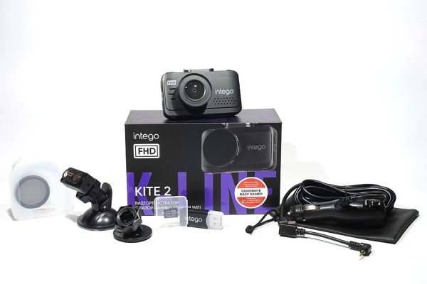 Видеорегистраторы с GPS-информером: диапазон 10-14 тысяч рублей Видеорегистраторы с GPS-информером: диапазон 10-14 тысяч рублей