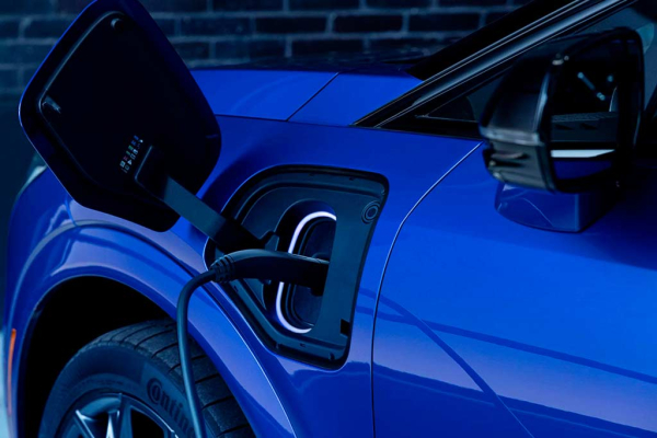 Cadillac Optiq-V: «заряженная» версия электрического кроссовера