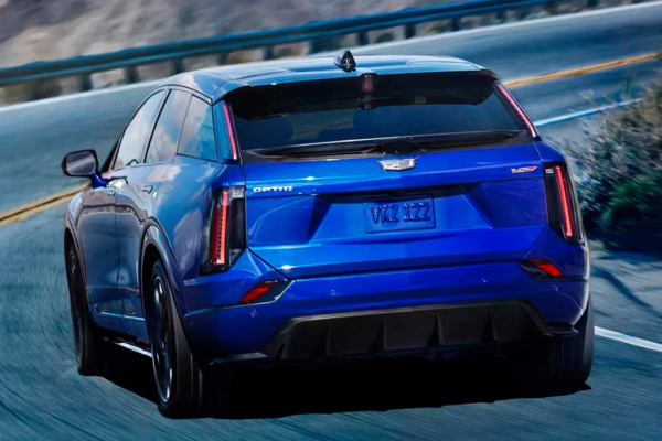 Cadillac Optiq-V: «заряженная» версия электрического кроссовера