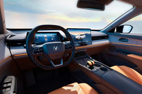 Changan Uni-V третьего поколения оказался глубоким рестайлингом оригинальной модели