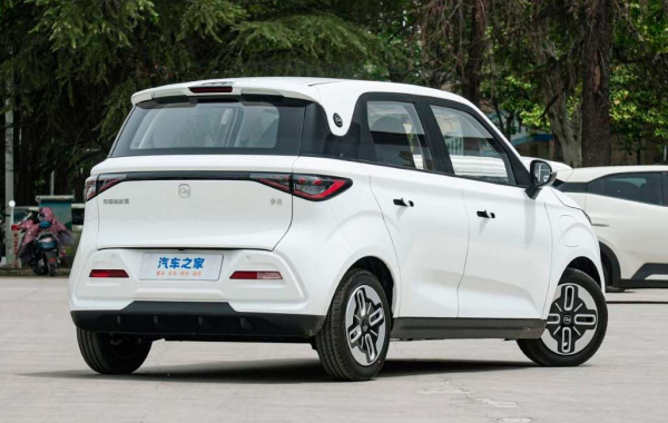 Chery представила очень дешевый пятидверный электрокар QQ Duomi
