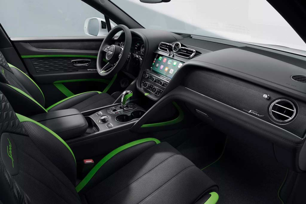 Топовый Bentley Bentayga Speed вернулся в строй: на этот раз с мотором V8