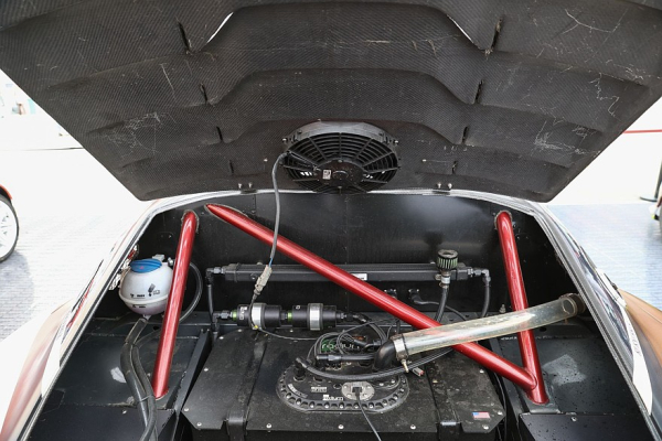 Четыре топливных насоса для 1646 лошадиных сил: тюнинг Dodge Viper SRT для RDS GP Четыре топливных насоса для 1646 лошадиных сил: тюнинг Dodge Viper SRT для RDS GP