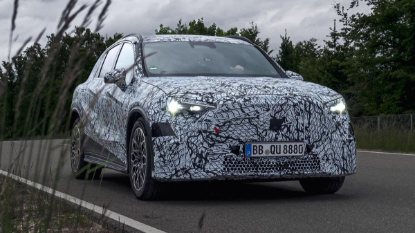 Электрический кроссовер Mercedes-Benz GLC: новые подробности