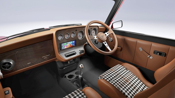 Бывший шеф-дизайнер Jaguar сделал крутой рестомод на базе классического Mini Бывший шеф-дизайнер Jaguar сделал крутой рестомод на базе классического Mini