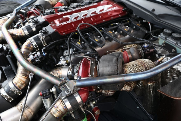 Четыре топливных насоса для 1646 лошадиных сил: тюнинг Dodge Viper SRT для RDS GP Четыре топливных насоса для 1646 лошадиных сил: тюнинг Dodge Viper SRT для RDS GP