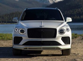 Топовый Bentley Bentayga Speed вернулся в строй: на этот раз с мотором V8